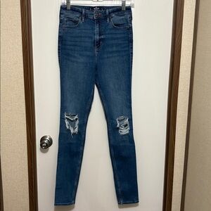 Hollister Ultra High Rise Super Skinny Jeans Size 5L/W27 L30 Distressed Stretch